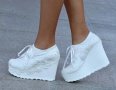 Обувки на платформа - бели - 710-15, снимка 2