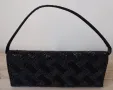Нова черна сатенена чантичка с мъниста, снимка 3