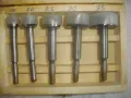 Ф15-Ф35мм НОВ НЕМСКИ КОМПЛЕКТ ГОЛЕМИ ФРЕЗЕРИ ЗА ОБЕРФРЕЗА 5 БРОЯ В ДЪРВЕНА КУТИЯ, снимка 1
