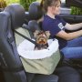 Столче за автомобил за малко куче