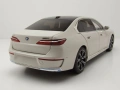 BMW i7 2022 - мащаб 1:18 на Minichamps моделът е нов в кутия, снимка 12