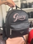 Дамска раничка Guess Код 8889, снимка 2