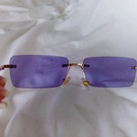 Дамски правоъгълни слънчеви очила в лилав цвят, снимка 4 - Слънчеви и диоптрични очила - 41648079