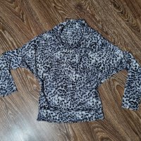 Сива тигрова блуза M-10лв., снимка 1 - Блузи с дълъг ръкав и пуловери - 41627927