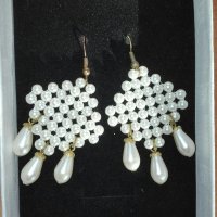 Дамски перлени обеци, снимка 3 - Обеци - 34269071