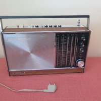 Vintage Grundig  Concert-Boy 208,   1967–1969г.,Ретро радио , снимка 10 - Радиокасетофони, транзистори - 41191157