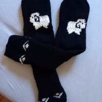 Ръчно плетени мъжки чорапи размер 40, снимка 1 - Мъжки чорапи - 41683035