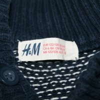 H&M пуловер за момче размер 122-128 см., снимка 2 - Детски пуловери и жилетки - 34121923