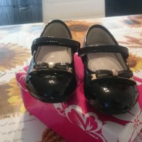 черни обувки, снимка 1 - Детски обувки - 25933335