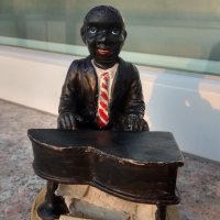Статуетката от Куба, музикант на пиано., снимка 1 - Статуетки - 41449206