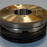 Съединител електро-магнитен Stromag ESD-16 electromagnetic clutch, снимка 1 - Резервни части за машини - 41084286