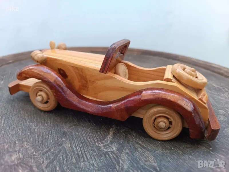 Ретро дървена кола, снимка 1