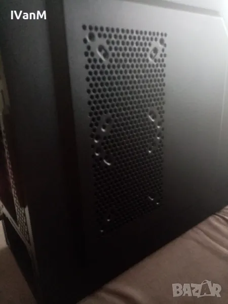 Tesseract Tower, снимка 1