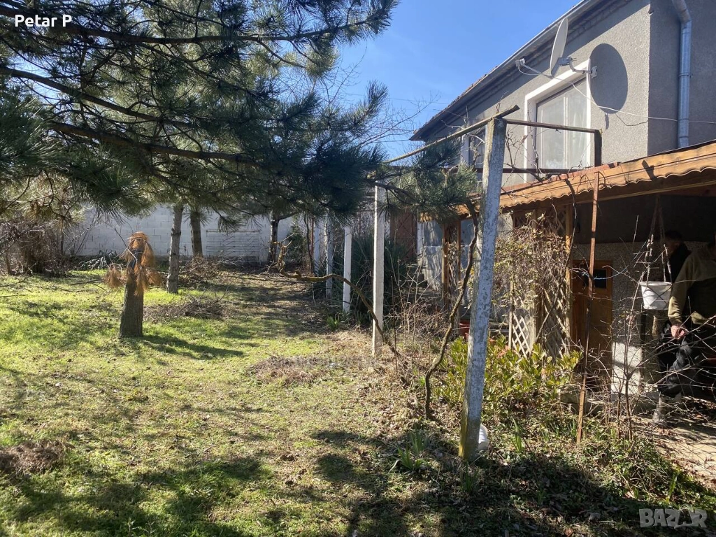 Къща с Механа на входа на село Медово, снимка 1
