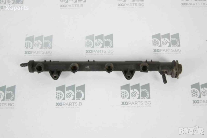  Бензинова горивна рейка за VW Polo 1.4i 60к.с. (1994-1999), снимка 1