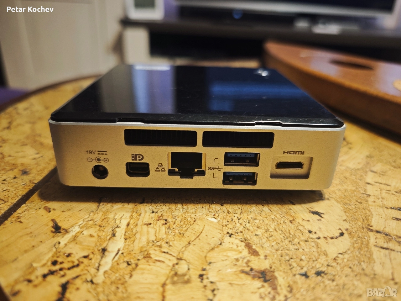 Intel NUC i3 gen 5 SSD Wi-fi Bluetooth 8GB RAM, снимка 1