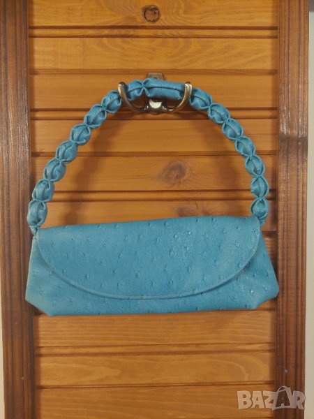 Малка синя кожена чанта, снимка 1