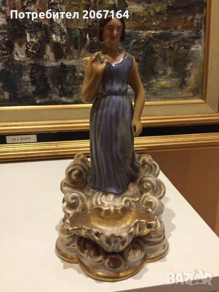 Порцеланова фигура, снимка 1