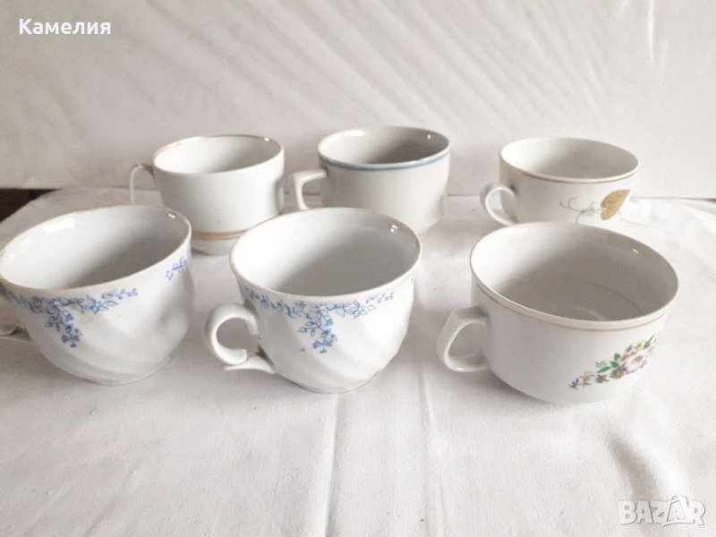 Порцеланови чашки от различни сервизи, снимка 1