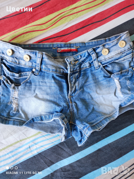 Къси панталони, снимка 1
