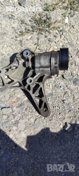 Стойка компресор климатик 1K0 260 885 B Seat Leon 1.4TSI - 70лв, снимка 1