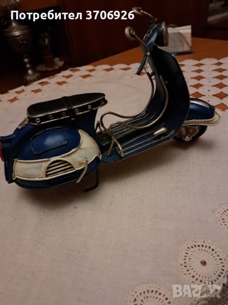 Метален макет на ретро мотоциклет, снимка 1