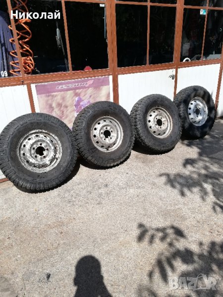 Лада Нива Гуми с Джанти 16, снимка 1