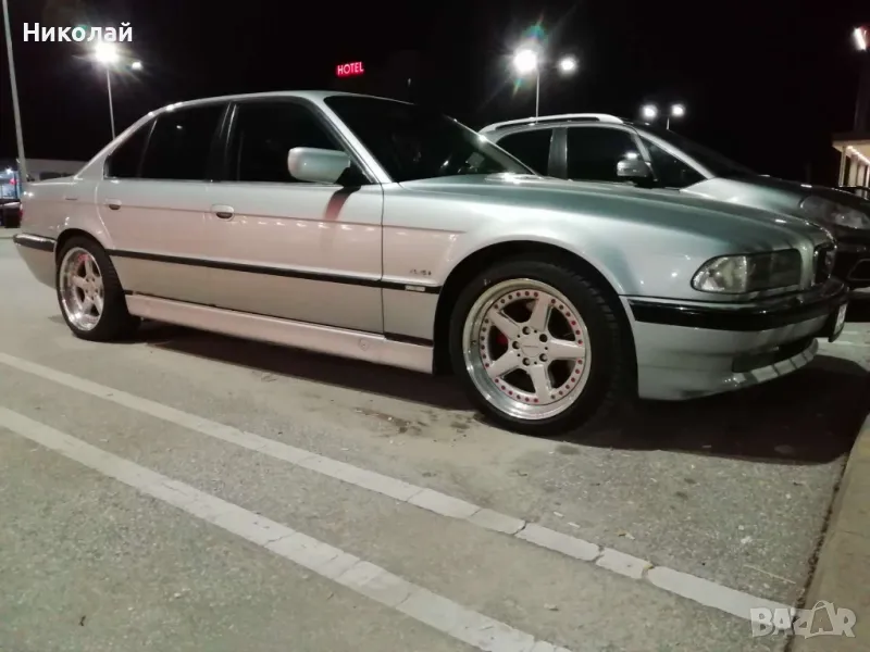 BMW Е38 740i V8 под наем за абитуриентски бал, сватба, фотосесия и др., снимка 1