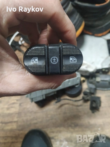 Бутони задни стъкла VW Sharan 1995 - 2000 , 7M0959855 