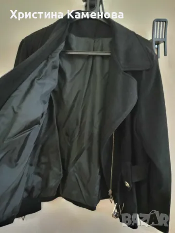 Дамски сака, снимка 5 - Сака - 47321510