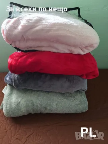 Голямо меко пухкаво одеяло 165/210, снимка 3 - Олекотени завивки и одеяла - 47755410