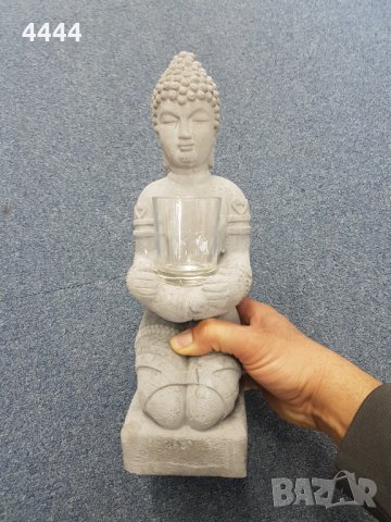 Свещник буда