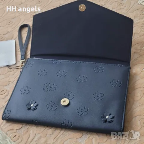 Ted Baker чисто нов клъч с флорални елементи, снимка 2 - Чанти - 47606895