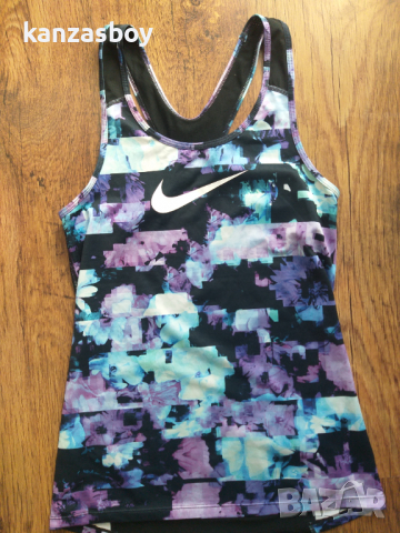 NIKE W NP TANK FLOWER JAMS - страхотен дамски потник КАТО НОВ, снимка 4 - Потници - 36374457