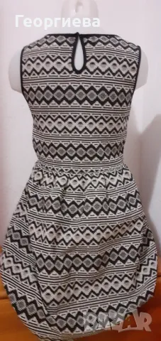 Дамска рокля НМ, снимка 2 - Рокли - 48552456