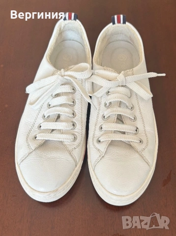 Бели кецове Remonte 38 номер