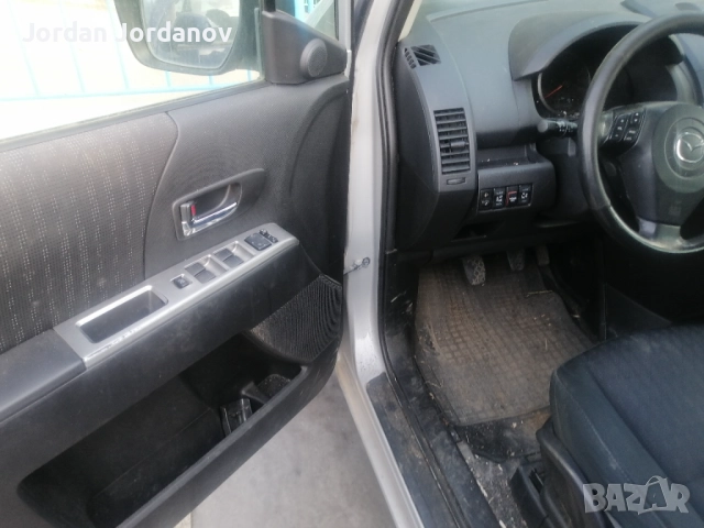 mazda 5, снимка 9 - Автомобили и джипове - 52472042