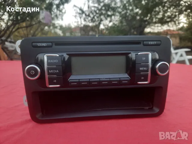 Авто радио за Volkswagen Golf 6