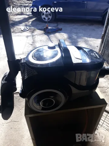 Прахосмукачка бош, снимка 2 - Прахосмукачки - 49398214