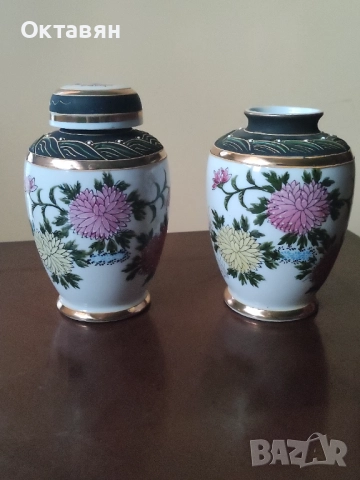 Порцеланова ваза,вази