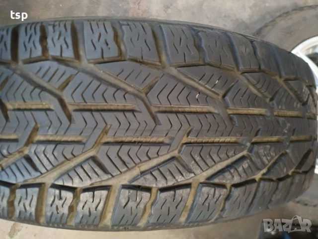 Джанти 15" 5x114,3 със зимни гуми 195,65,15, снимка 5 - Гуми и джанти - 53056240