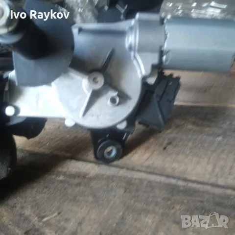 КОРМИЛНА КОЛОНА TOYOTA YARIS II 45200-0D092 , снимка 4 - Части - 47868589