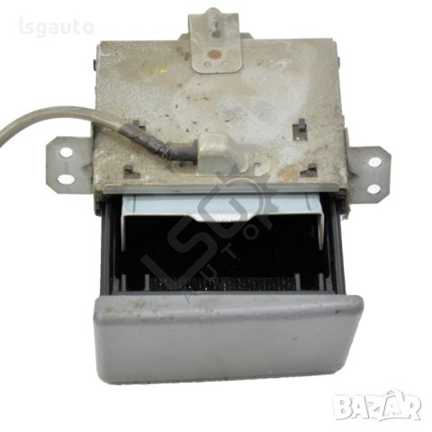 Пепелник Toyota Avensis Verso 2001-2009 ID:110094, снимка 2 - Части - 42021989