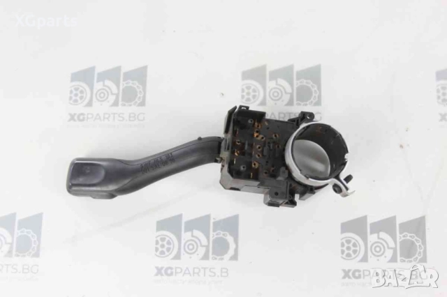 Лост светлини и мигачи за Skoda Fabia I (2000-2007) 8L0953513G, снимка 3 - Части - 52544665