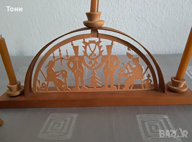 Винтидж Коледна пирамида Carousel Original Erzgebirge Expertic Hergestellt IN DER DDR, снимка 4 - Антикварни и старинни предмети - 50178531