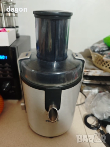 Сокоизтисквачка Philips HR1861, 700 W, 1.5 l, контейнер за пулпа