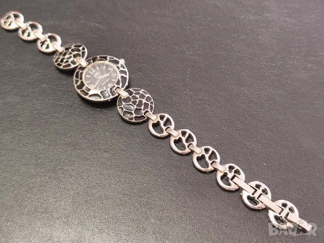 Q&Q / Дамски Часовник / Гривна, снимка 10 - Дамски - 49858904