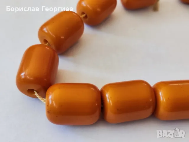 Стара броеница бакелит кехлибар, снимка 3 - Антикварни и старинни предмети - 50281879