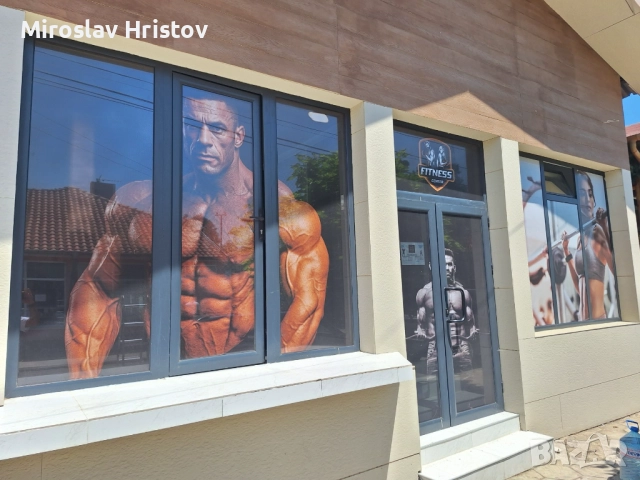 Рекламно фолио за витрини, магазини, салони за красота, офиси, снимка 3 - Друго търговско оборудване - 51674775