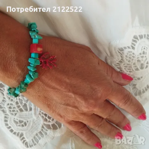 Модни дамски гривни от камъни и мъниста, снимка 18 - Гривни - 47153068